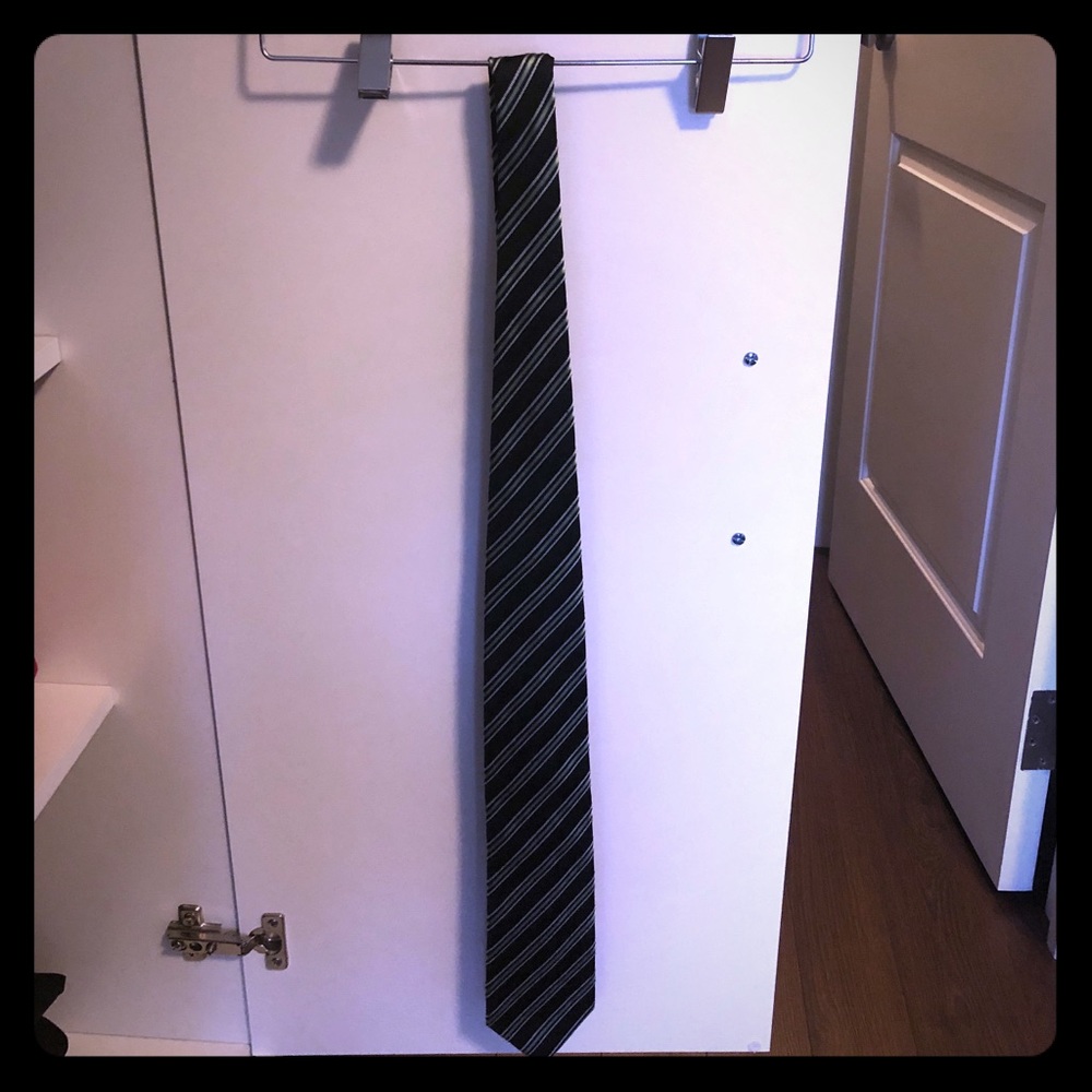 Bellissimo Black & Green Neck Tie